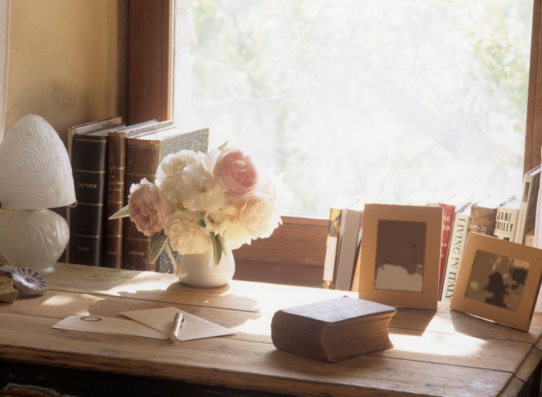 DESK IN MASTER BEDROOM